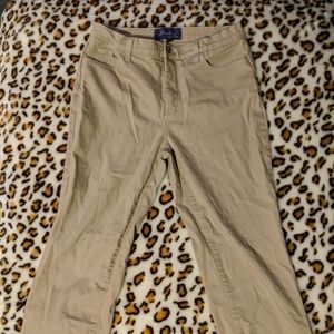 NYDJ Womens Size 8 Khaki Stretch Denim Capri short